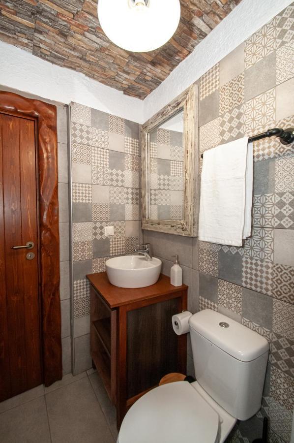 Tango Suites Rhodes City Екстериор снимка